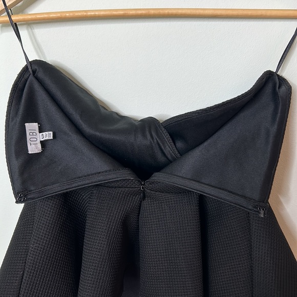 Tobi Back-Zip Bustier - Picture 10 of 14